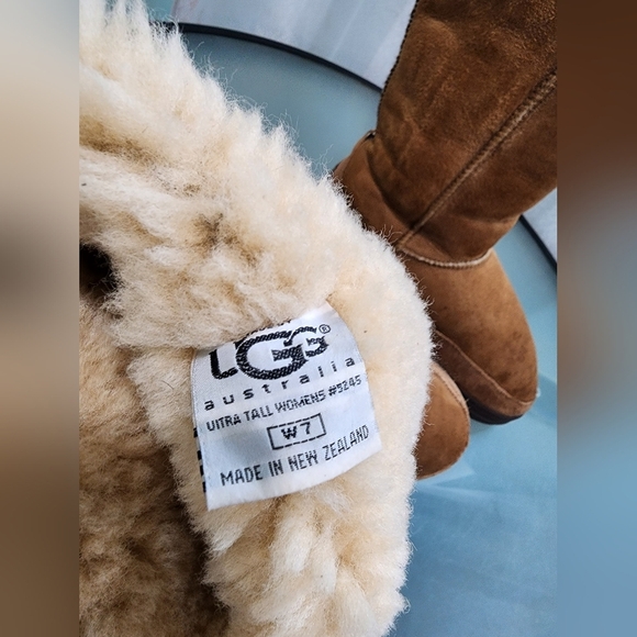 UGG Ultimate Tall Braid Boot Women Size 7 W - Picture 6 of 13